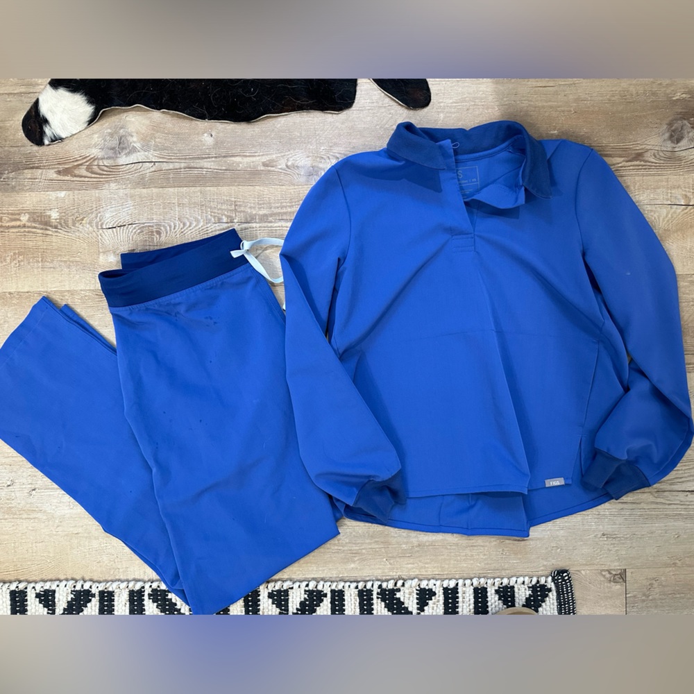 FIGS denim blue scrub set